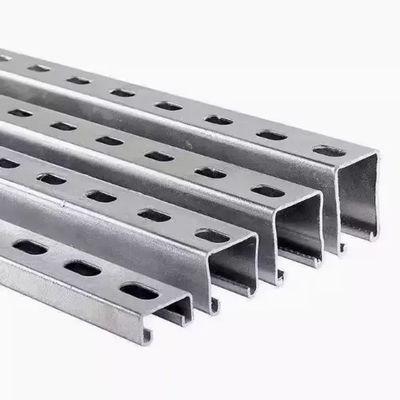 Buen precio SUS304 Al6005 Sustentadores de paneles solares para el techo en línea