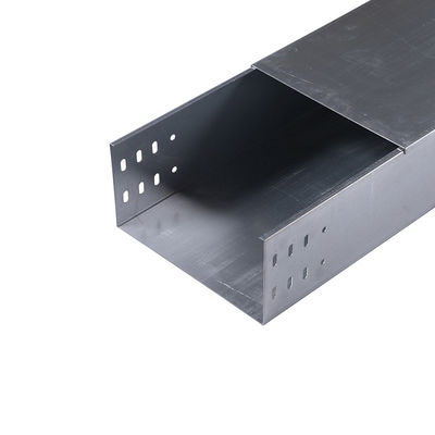 Buen precio OEM Tray de cable de trabajo pesado galvanizado por inmersión en caliente de 25 mm-200 mm en línea